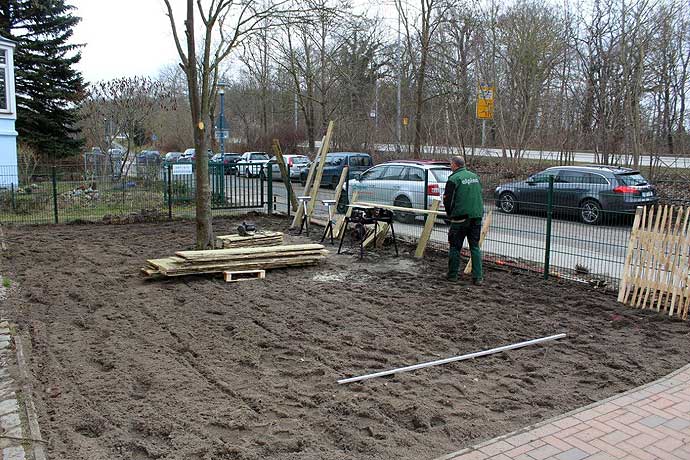 Bau des Schulgartens der Kita Wiedenhoff hat begonnen